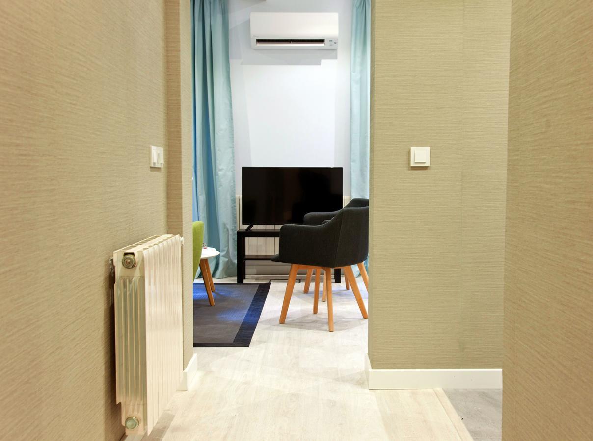 Feelathome Madrid Suites Apartments Exterior foto